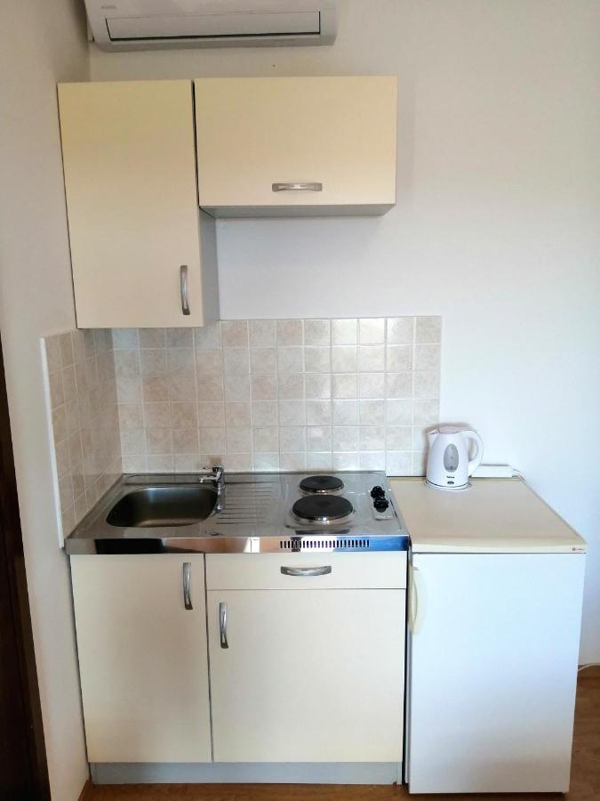 Apartments Dalmatian Stone House 图兰杰 外观 照片