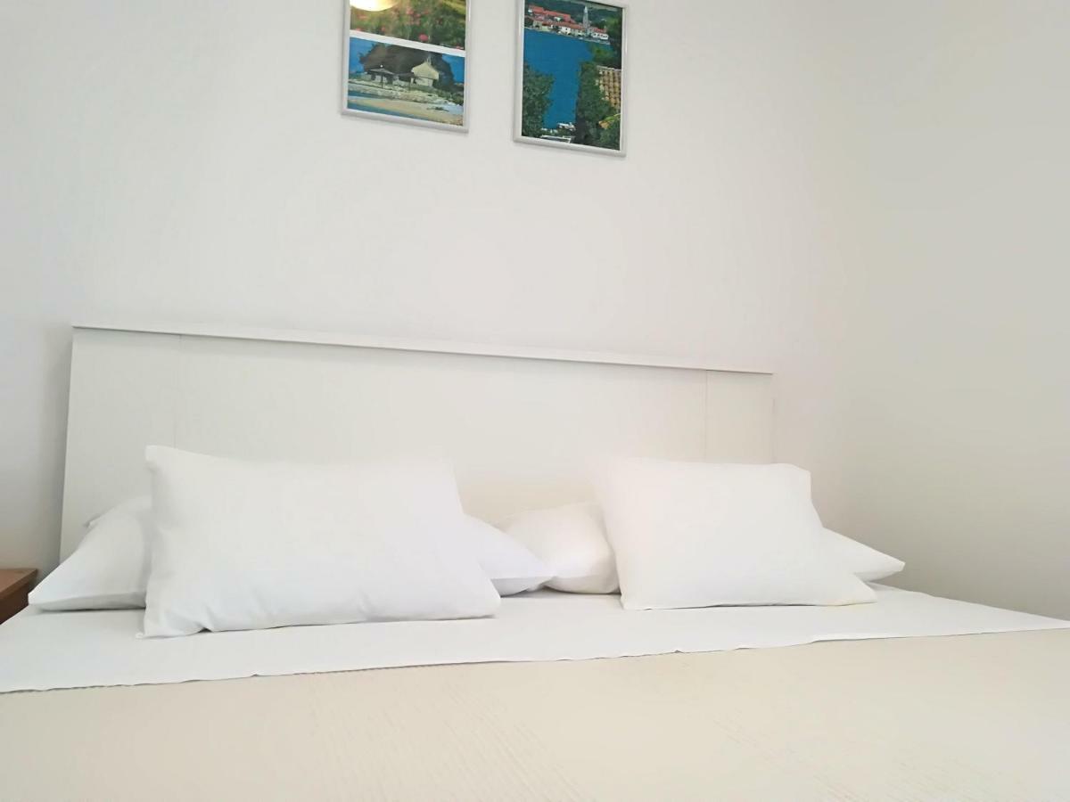 Apartments Dalmatian Stone House 图兰杰 外观 照片