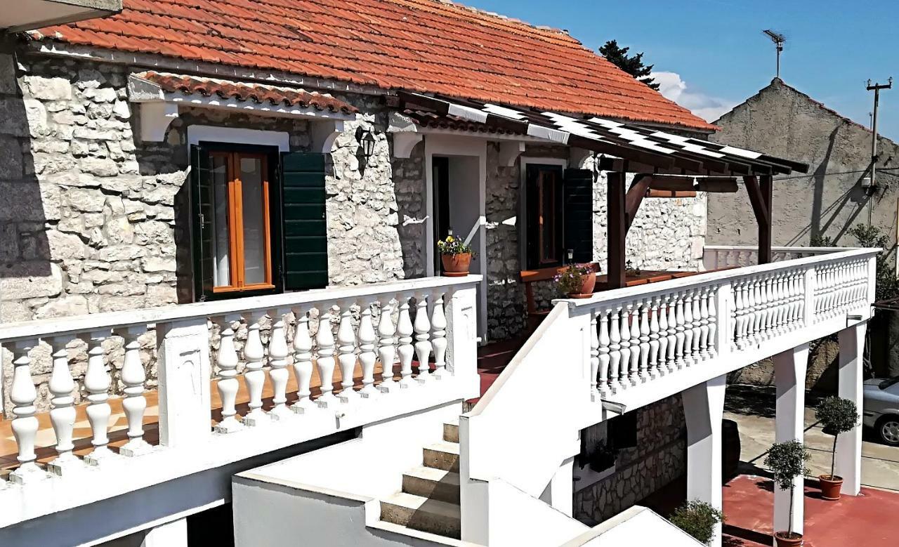 Apartments Dalmatian Stone House 图兰杰 外观 照片